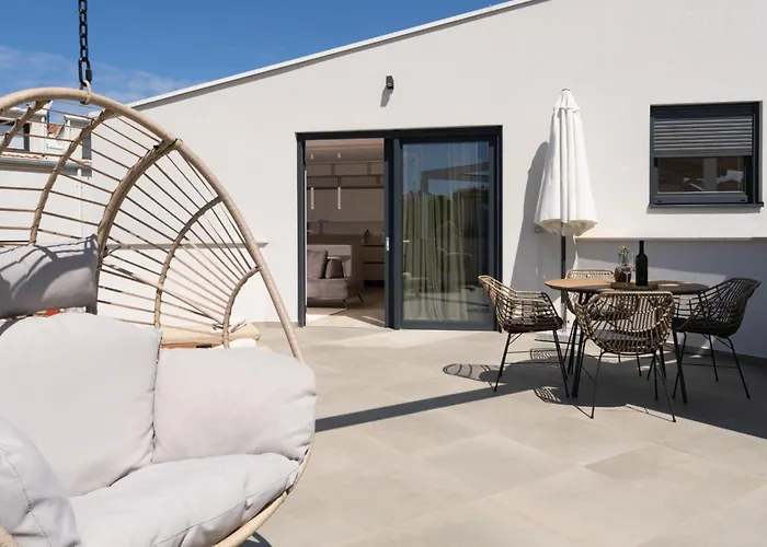 Costa Deluxe By Briskva Apartamento *