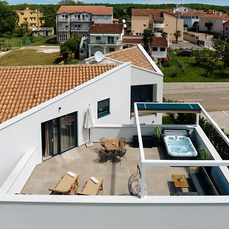 Apartment Costa Deluxe Funtana