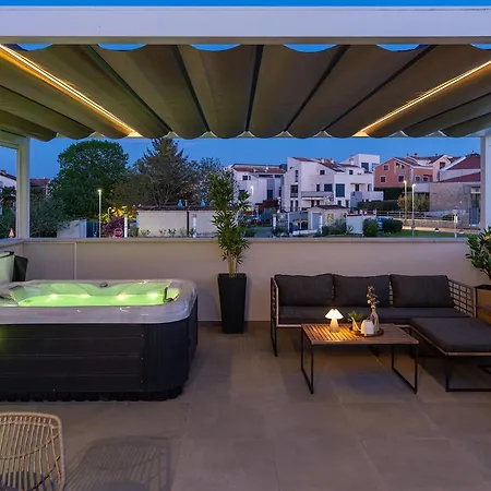 Costa Deluxe By Briskva Apartamento Funtana